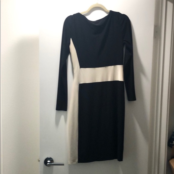 Moving Sale - Picture 4 of 4